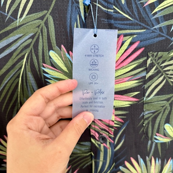 NWT! ROWM Floral Beachy Resort Upf Vacation Button Down Short Sleeve Sz L - Picture 4 of 8